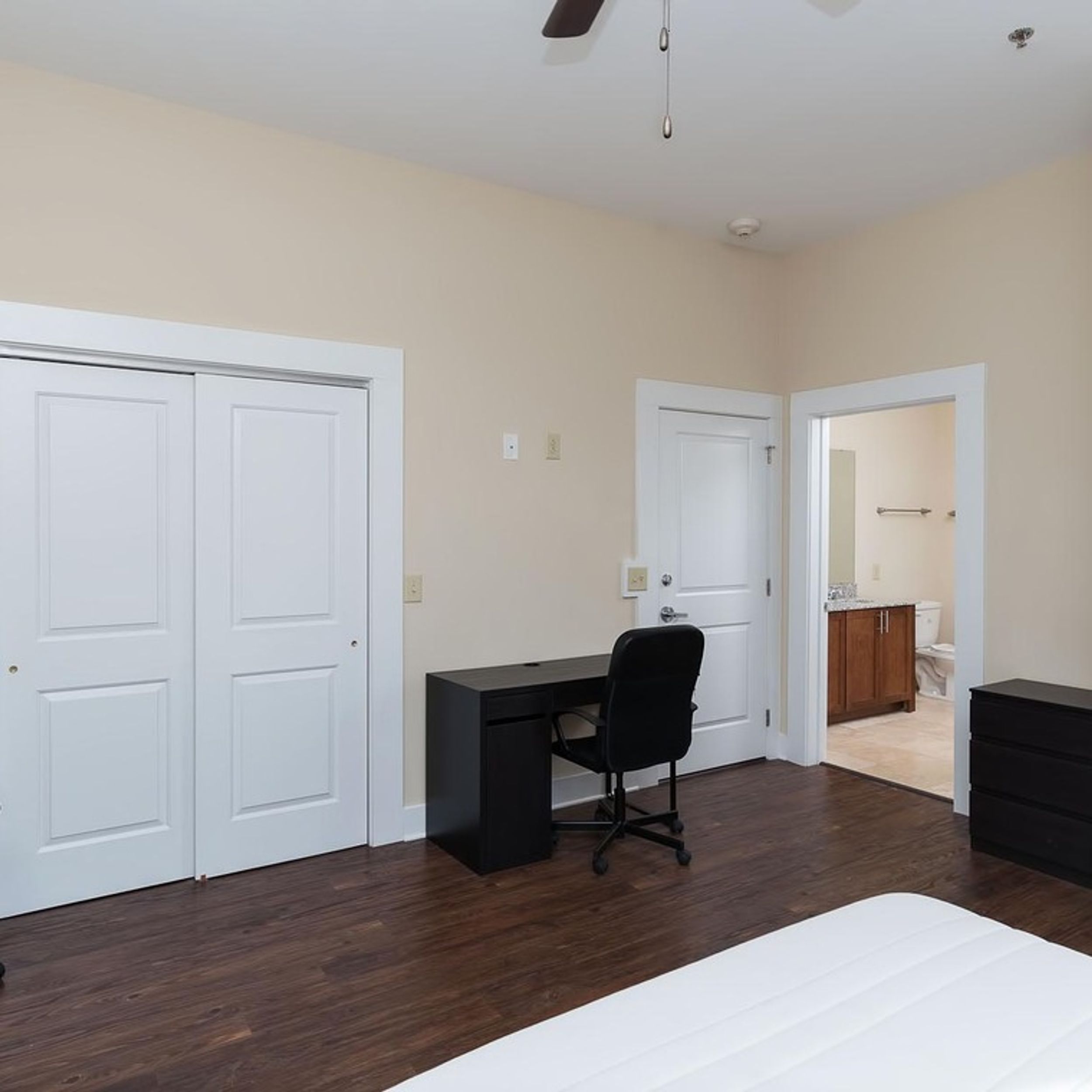 Bedroom with desk