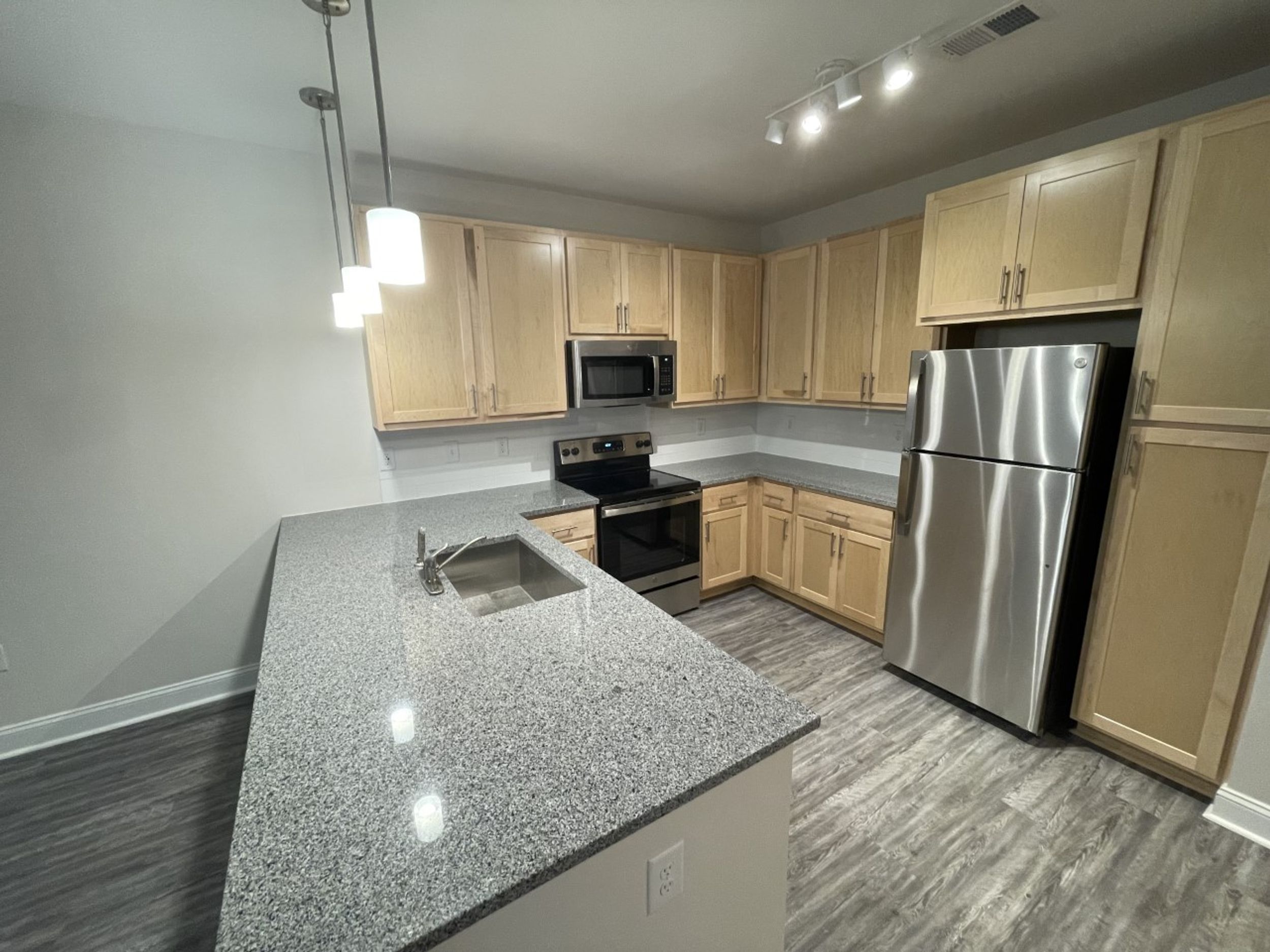3 Bedroom Kitchen 