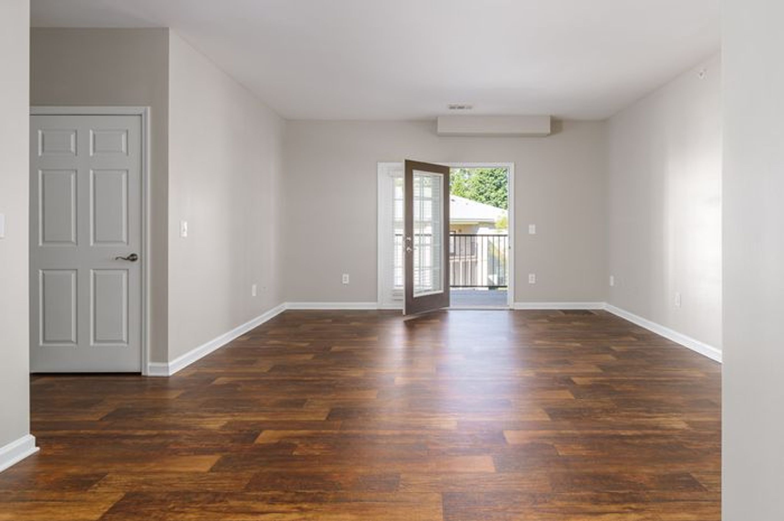 spec-1733883898561-100 Thornton Living Rm 4.jpeg