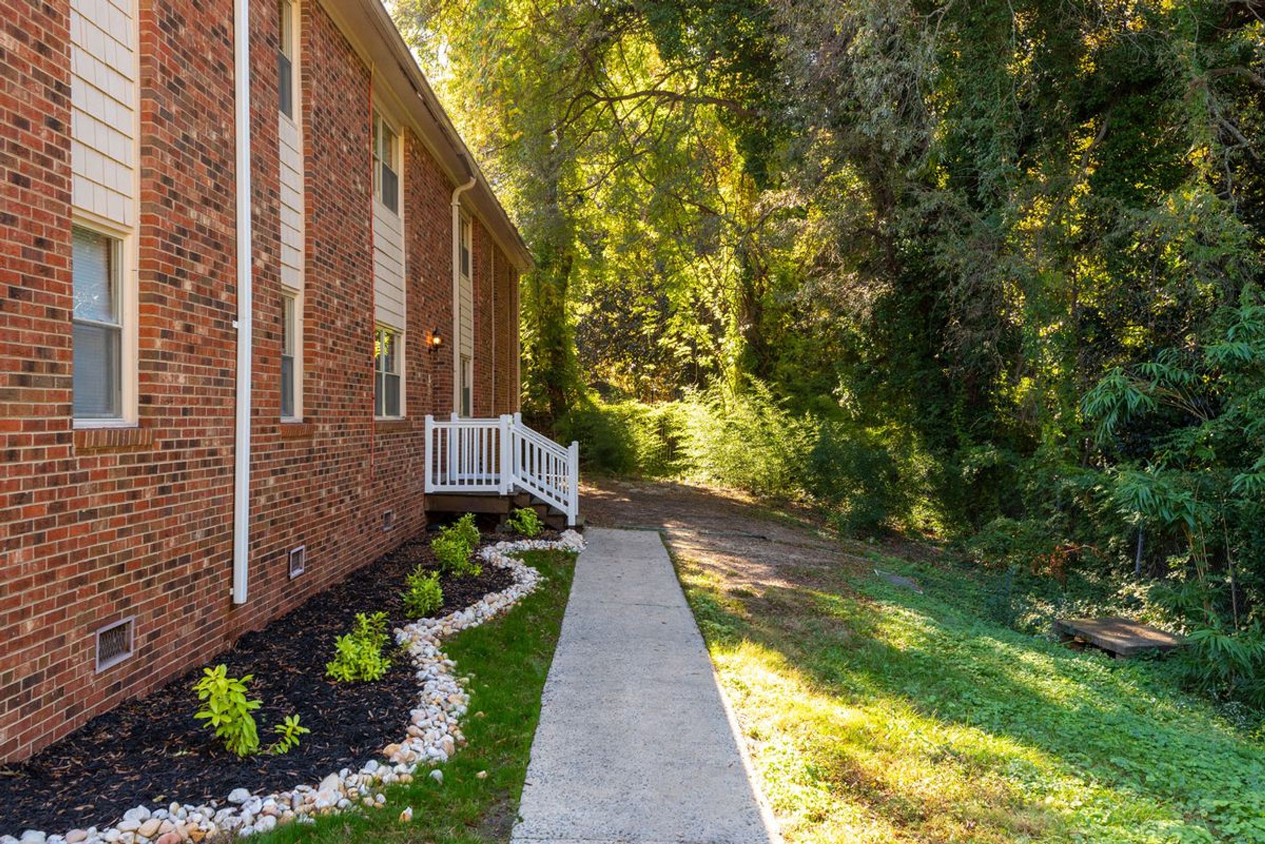 large-1736538760203-512-S-Mendenhall-Exterior-18_web.jpg