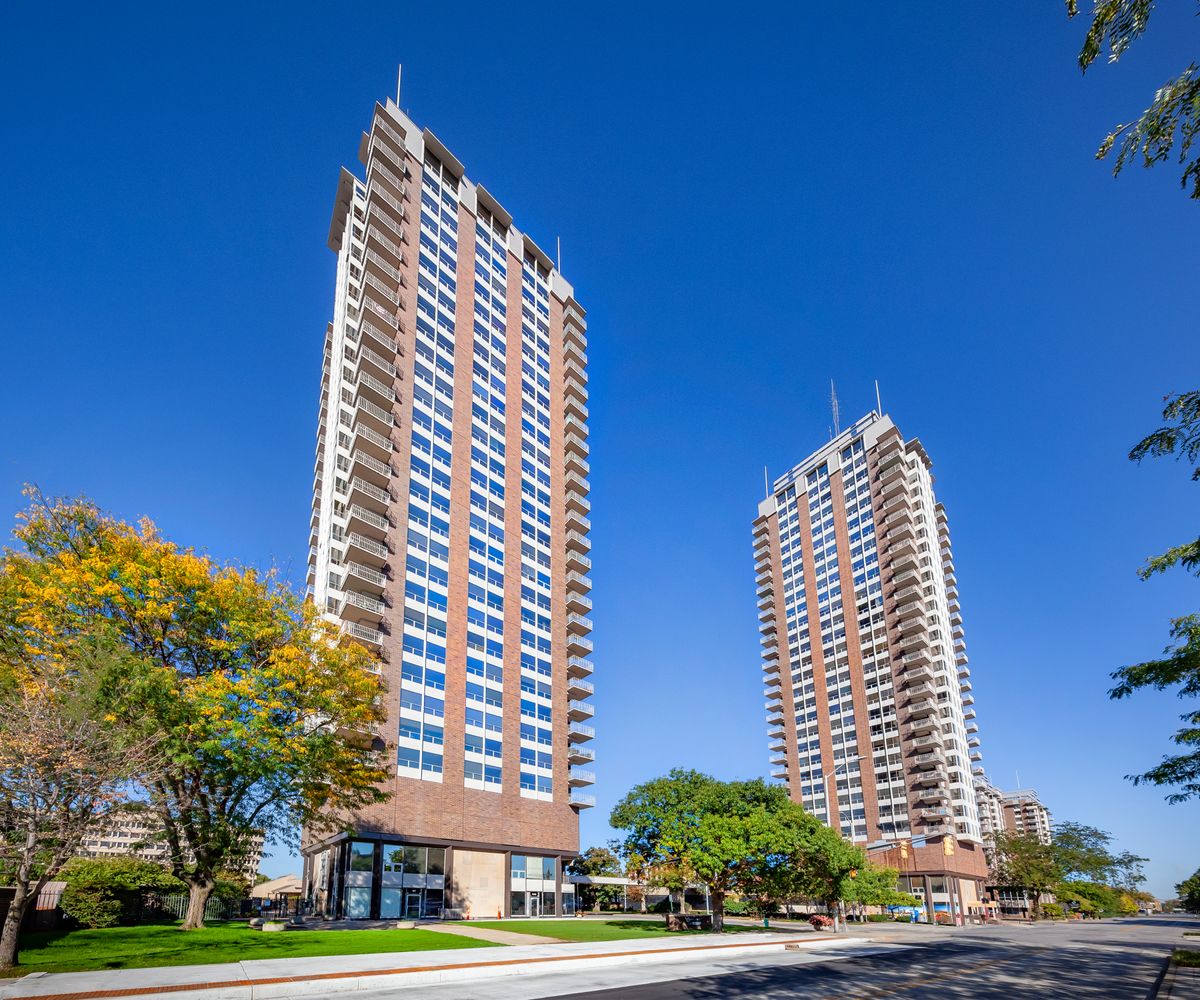 Riley Towers Apartments