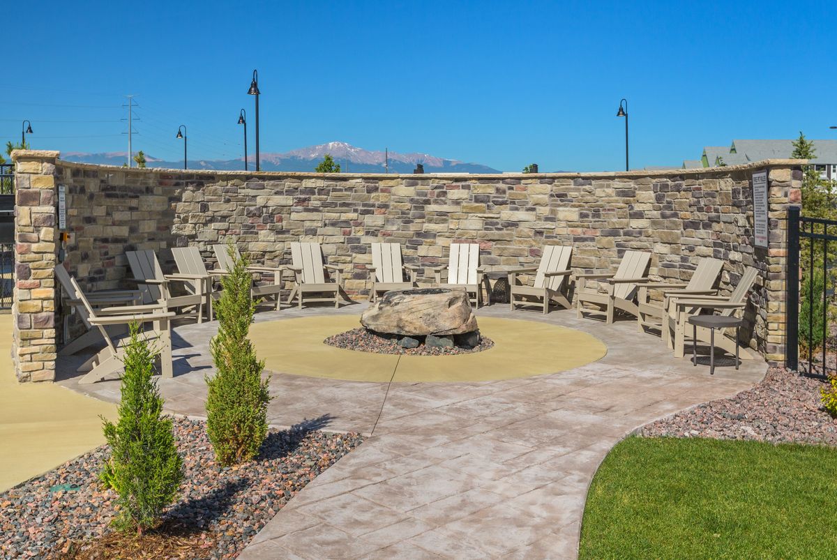 Outdoor firepit 