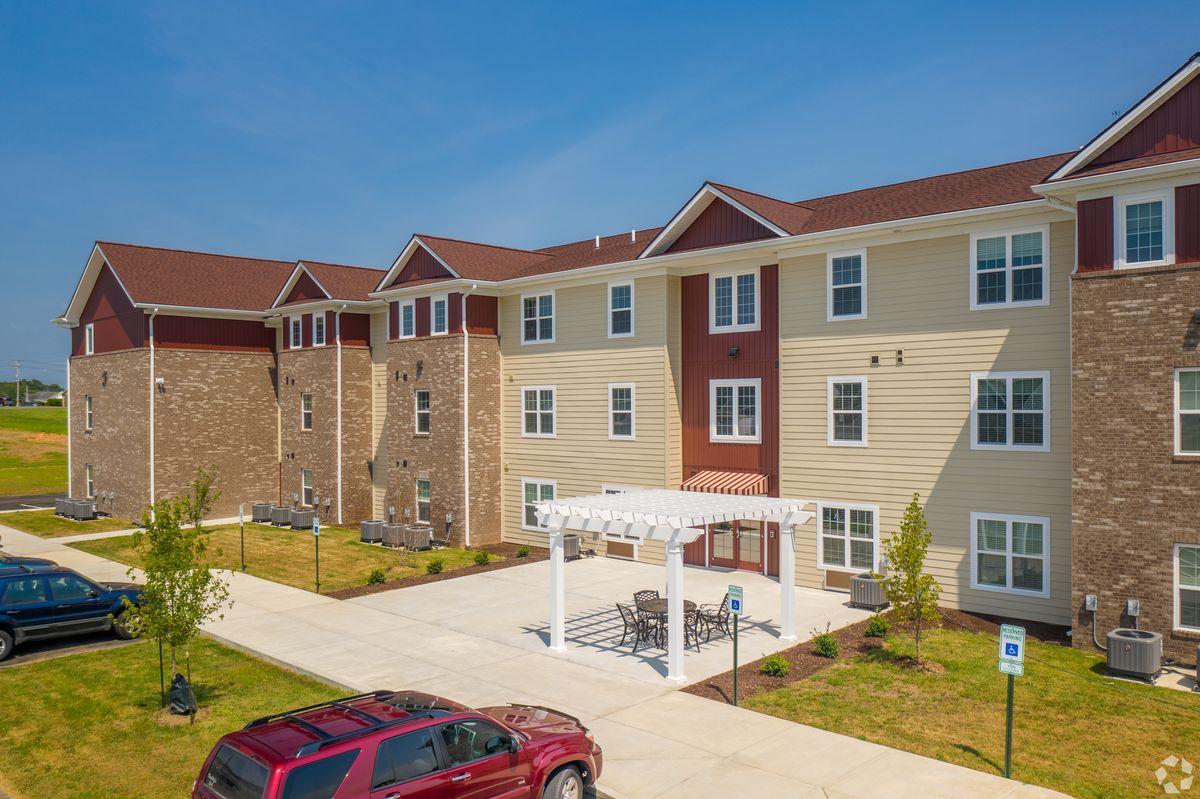 Emma's Rose Apartments