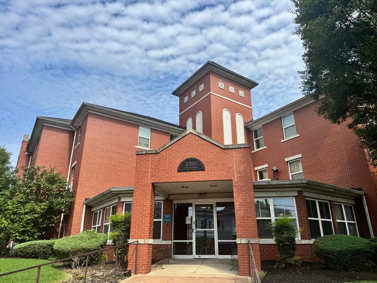 Zion Manor