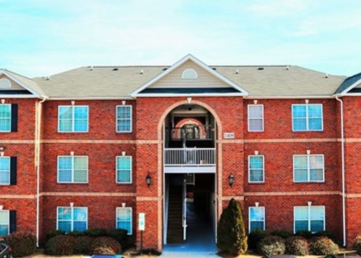 Aggie Apartment Life