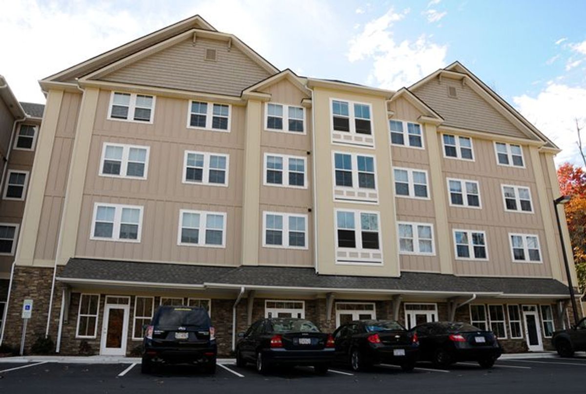 exterior of highland crossing
