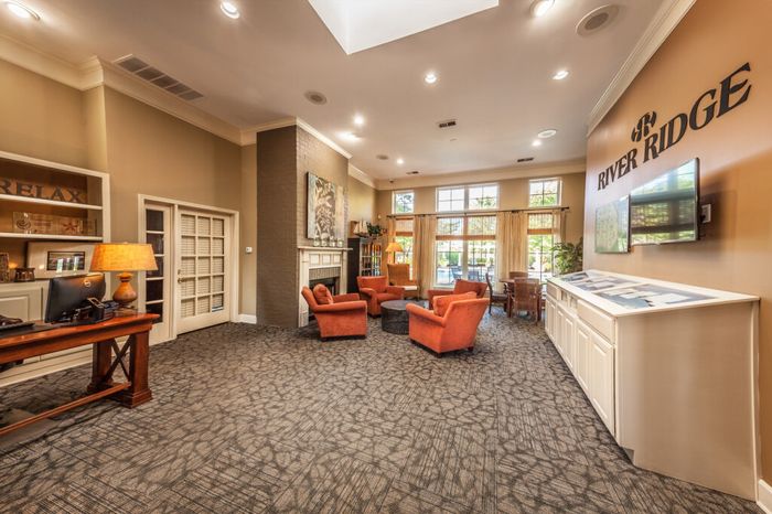 Leasing Office
